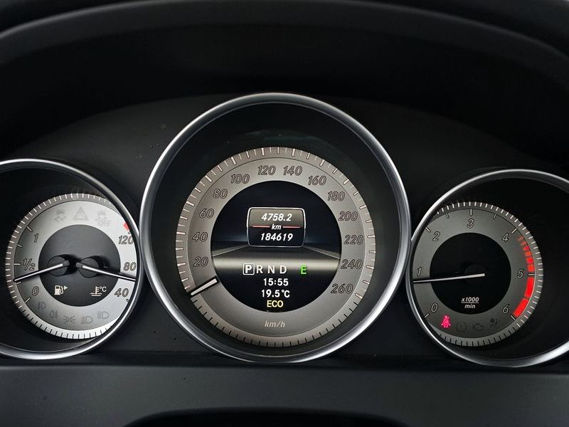 2013 Mercedes-Benz C-Class C220 CDI Coupe photo 8