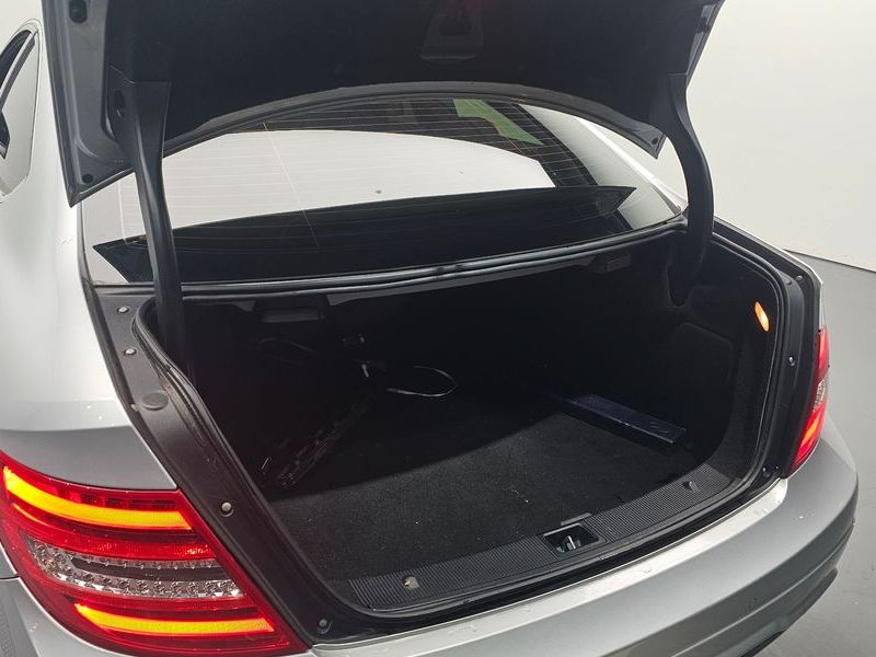 2013 Mercedes-Benz C-Class C220 CDI Coupe photo 20