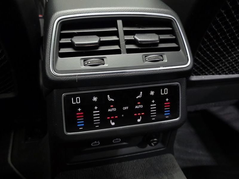 2021 Audi A7 55 TFSI Quattro Premium photo 18
