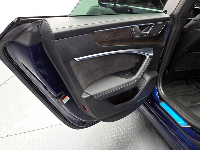 2021 Audi A7 55 TFSI Quattro Premium photo 25