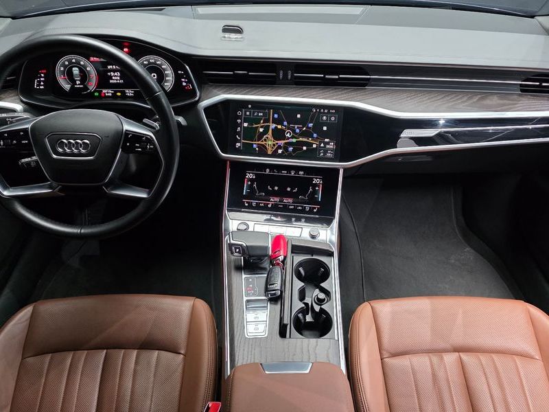 2023 Audi A6 45 TFSI Premium photo 7