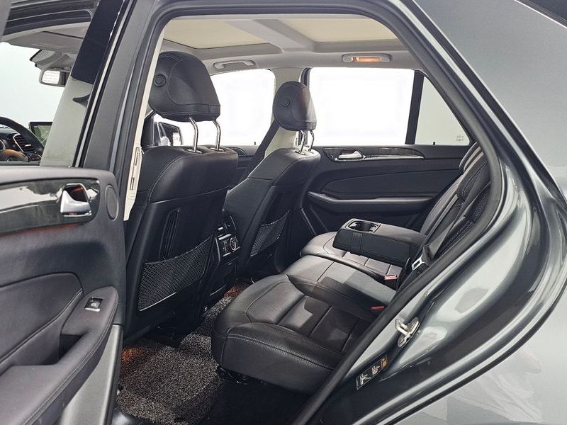 2017 Mercedes-Benz E-Class GLE350 d 4MATIC photo 12