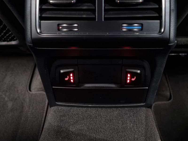 2013 Audi A4 2.0 TDI Quattro Prestige B8 photo 18