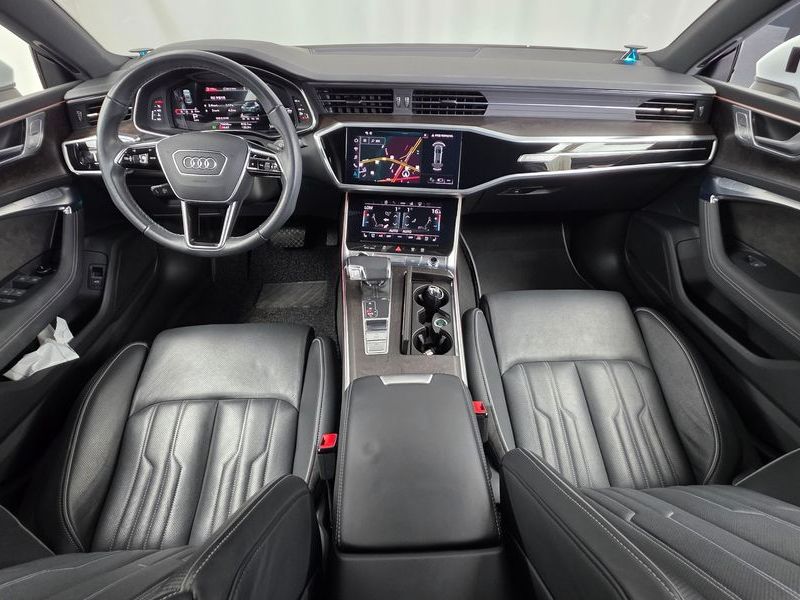 2021 Audi A7 55 TFSI Quattro Premium photo 7