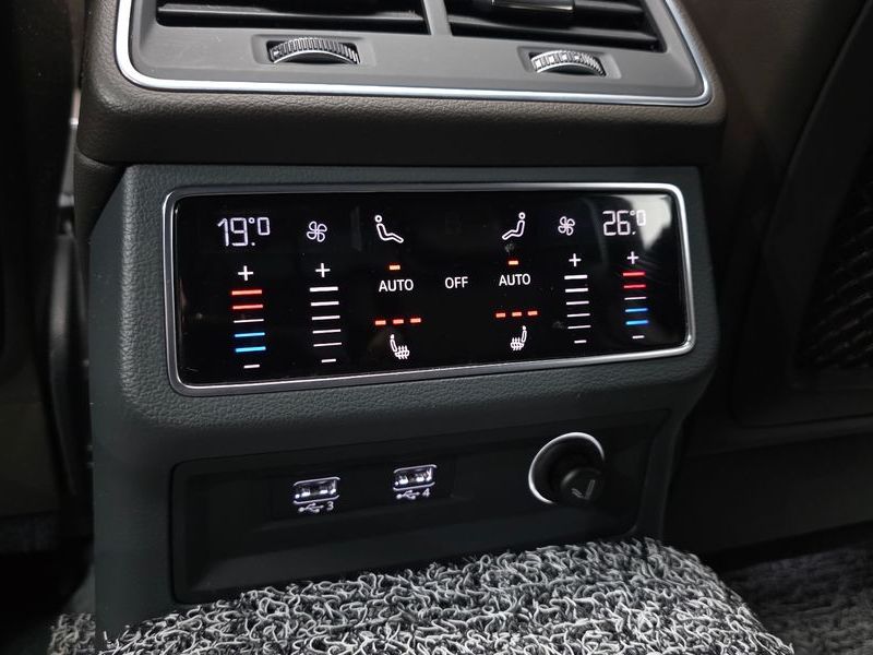 2020 Audi A7 55 TFSI Quattro Premium photo 19