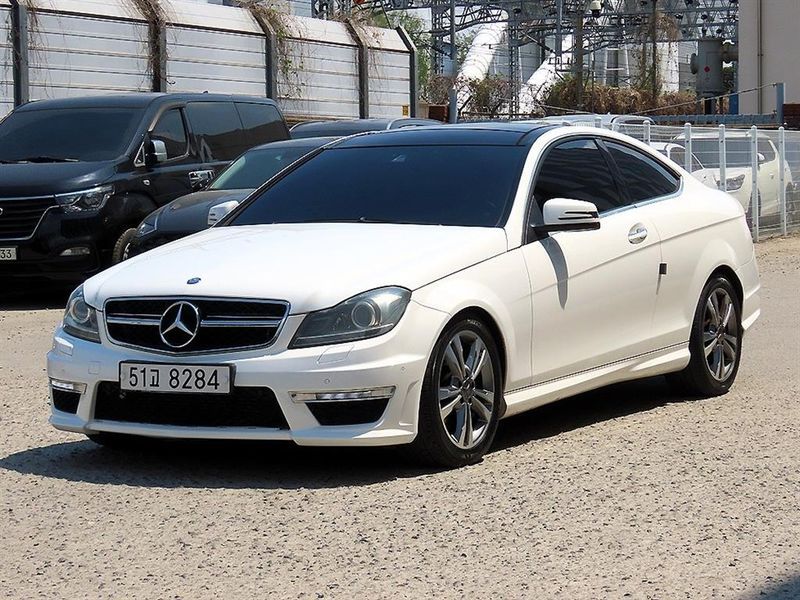 2013 Mercedes-Benz C-Class C220 CDI Coupe photo 1