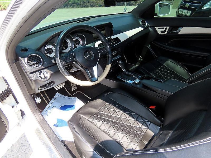2013 Mercedes-Benz C-Class C220 CDI Coupe photo 7