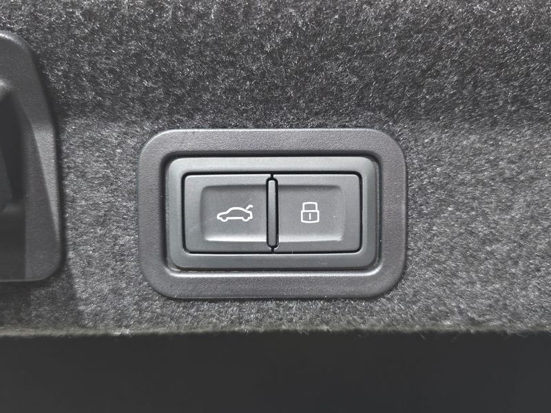 2020 Audi A6 40 TDI Premium photo 20