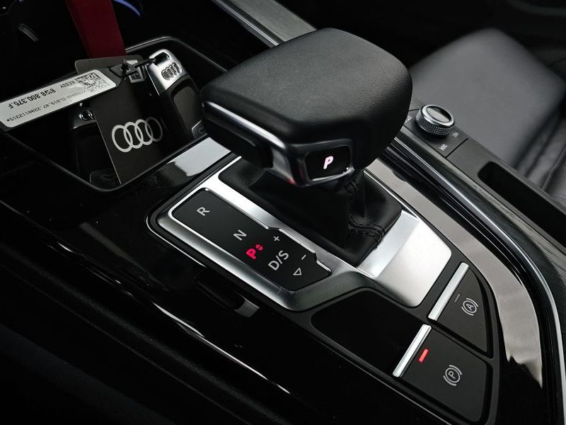 2023 Audi A5 40 TFSI Quattro Premium Sportback photo 9