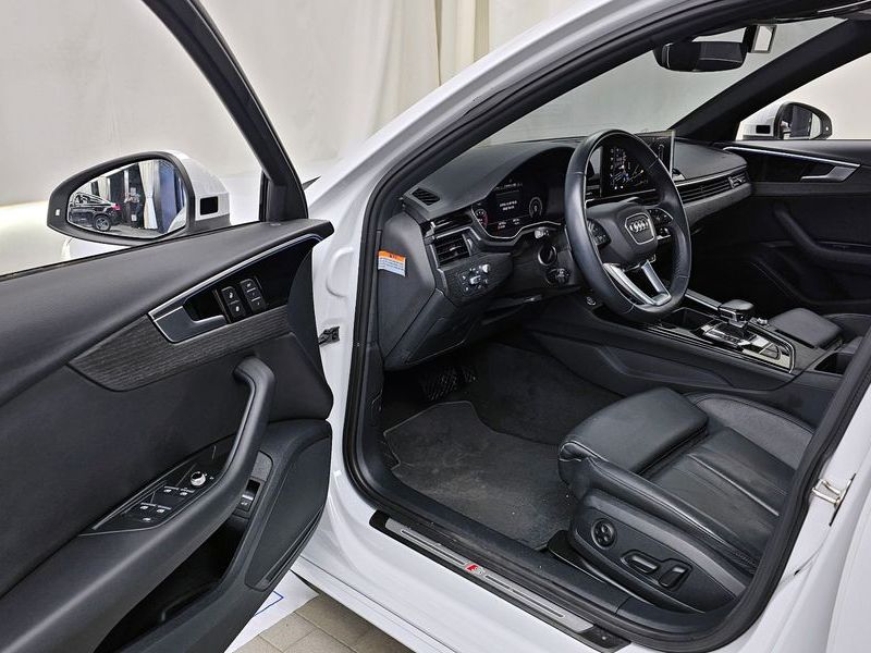 2023 Audi A4 40 TFSI Premium photo 10