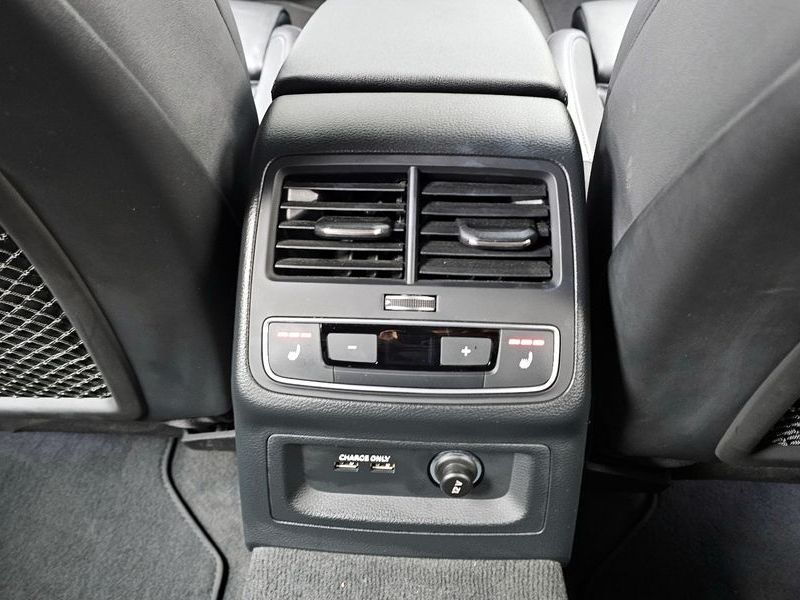 2023 Audi A4 40 TFSI Premium photo 18