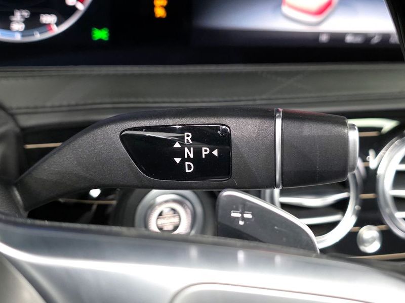 2019 Mercedes-Benz S-Class Maybach S560 4MATIC photo 9