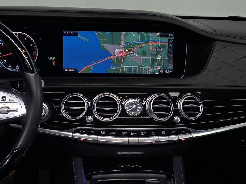 2019 Mercedes-Benz S-Class Maybach S560 4MATIC photo 14