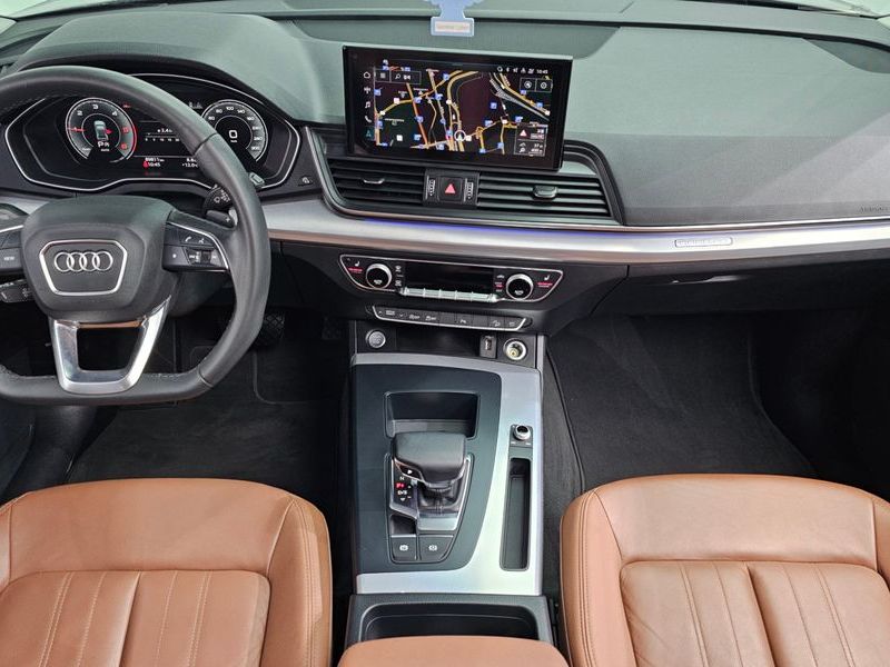 2022 Audi Q5 40 TDI Quattro Sportback photo 7