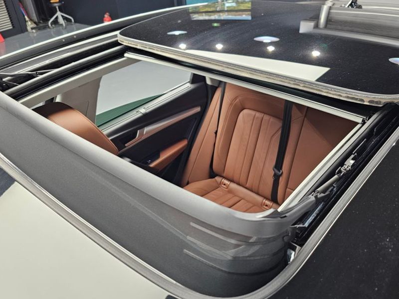 2022 Audi Q5 40 TDI Quattro Sportback photo 17