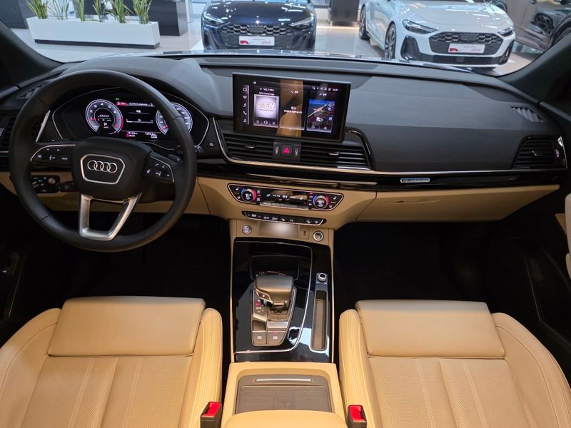 2024 Audi Q5 45 TFSI Quattro Premium photo 7