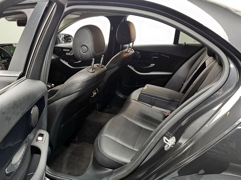 2020 Mercedes-Benz C-Class C200 photo 11