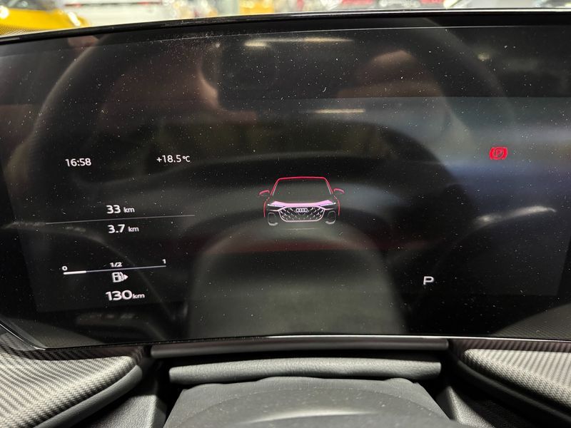 2025 Audi Q5 45 TFSI Quattro S Line Black Edition Sport Back photo 15