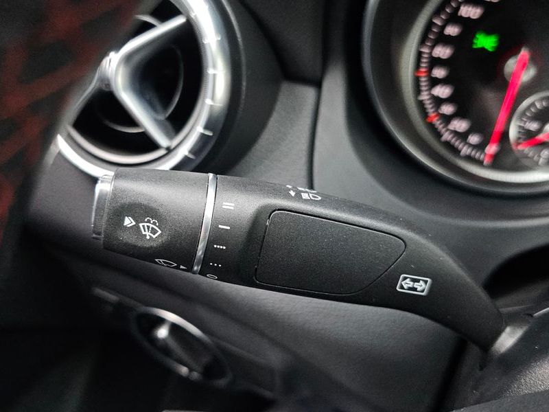 2018 Mercedes-Benz A-Class CLA220 AMG Line photo 19
