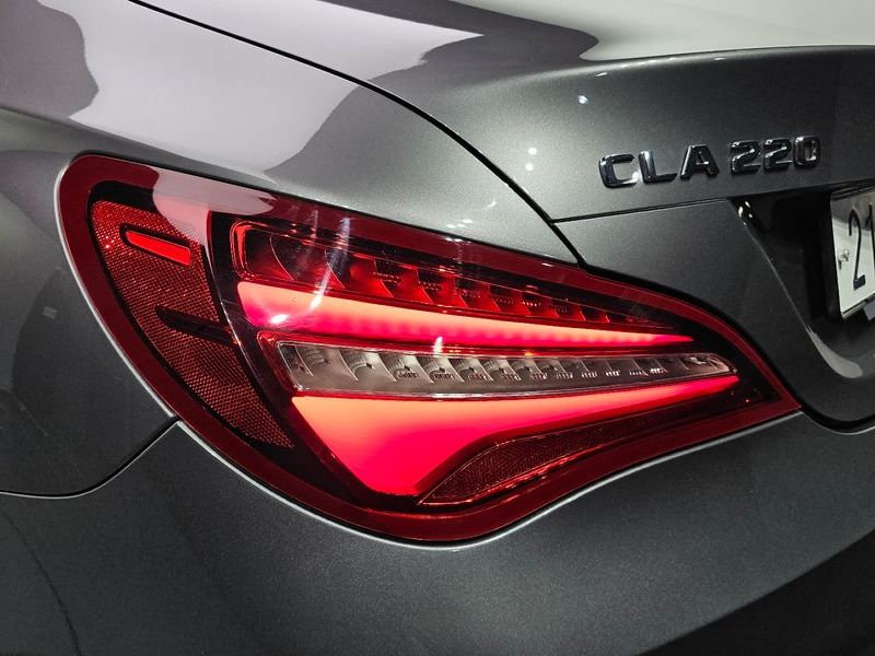 2018 Mercedes-Benz A-Class CLA220 AMG Line photo 23