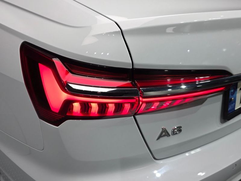 2021 Audi A6 45 TDI Quattro Premium photo 23