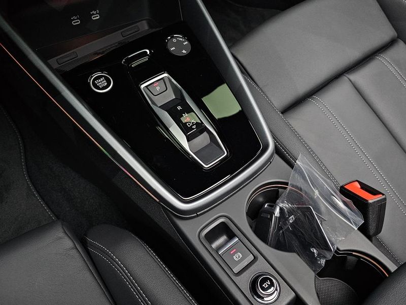 2026 Audi A3 40 TFSI Premium photo 9