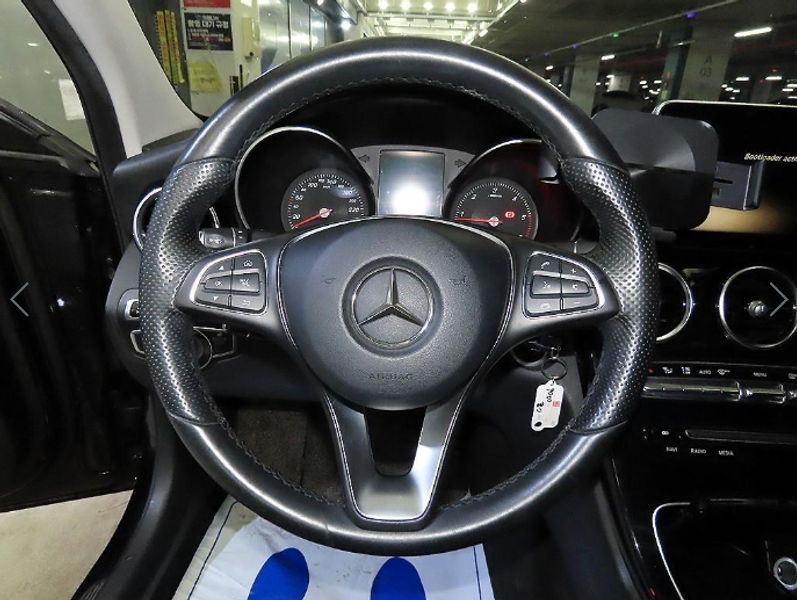 2016 Mercedes-Benz C-Class C220 d 4MATIC photo 8