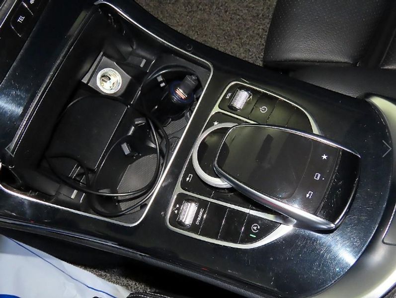 2016 Mercedes-Benz C-Class C220 d 4MATIC photo 13