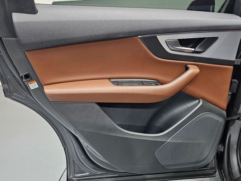 2019 Audi Q7 45 TFSI Quattro photo 25