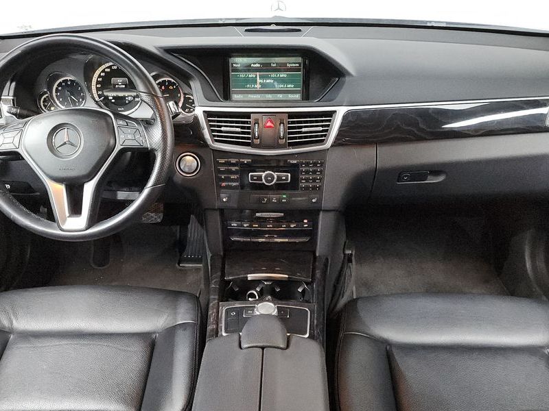 2013 Mercedes-Benz E-Class E220 CDI Avantgarde photo 7