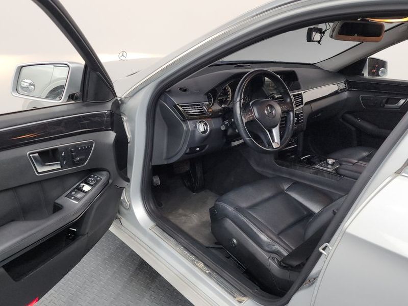 2013 Mercedes-Benz E-Class E220 CDI Avantgarde photo 10