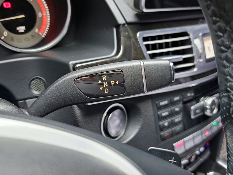 2014 Mercedes-Benz E-Class E220 CDI Avantgarde photo 9