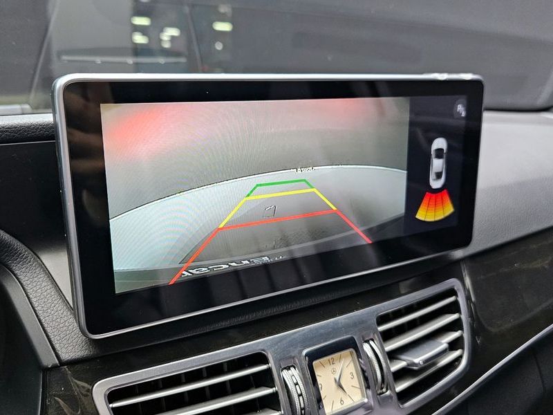 2014 Mercedes-Benz E-Class E220 CDI Avantgarde photo 14