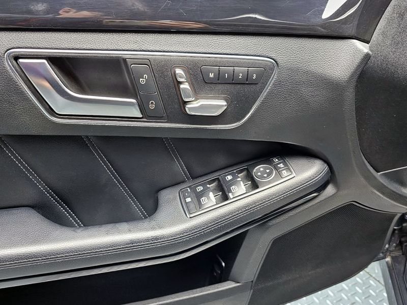 2014 Mercedes-Benz E-Class E220 CDI Avantgarde photo 16