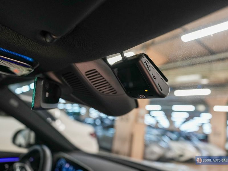 2024 Mercedes-Benz C-Class C300 4MATIC Avantgarde photo 15