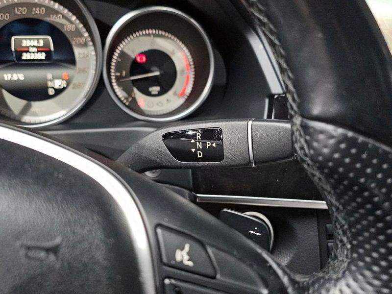 2014 Mercedes-Benz E-Class E250 CDI 4MATIC photo 9