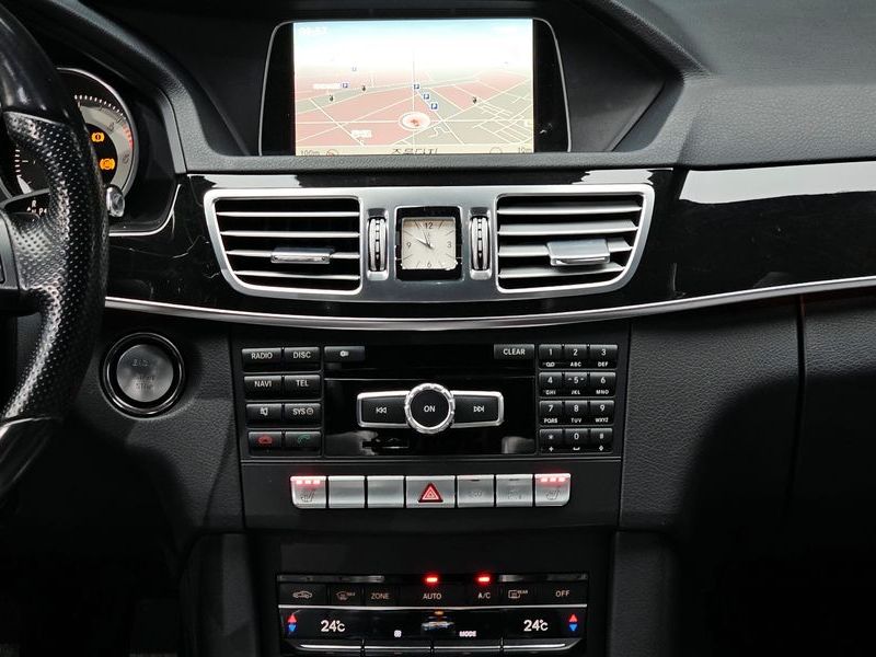 2014 Mercedes-Benz E-Class E250 CDI 4MATIC photo 14