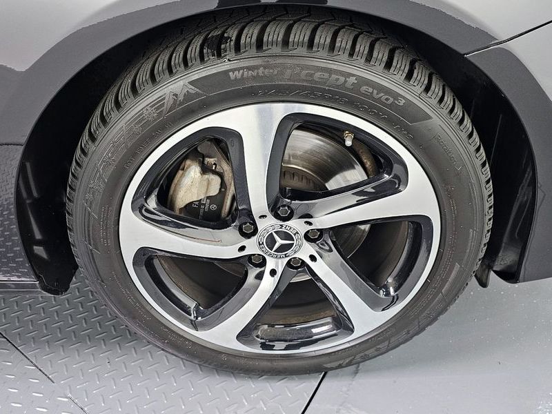 2020 Mercedes-Benz E-Class E250 Avantgarde photo 21