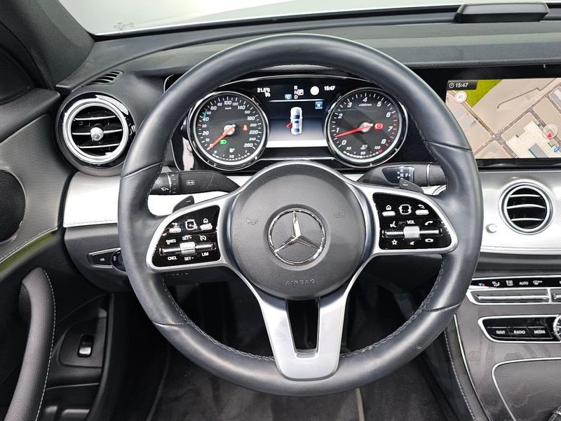 2020 Mercedes-Benz E-Class E250 Avantgarde photo 13