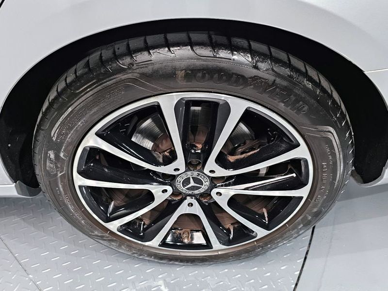 2020 Mercedes-Benz E-Class E250 Avantgarde photo 21