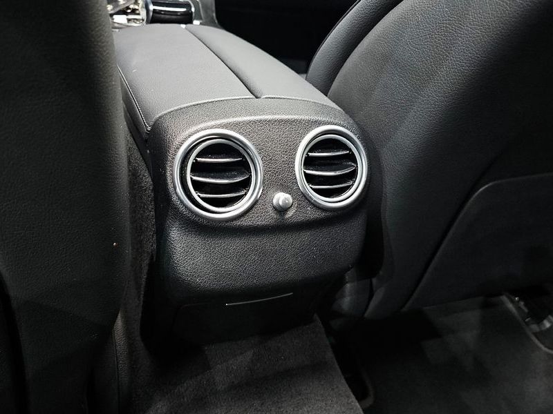 2020 Mercedes-Benz E-Class E250 Avantgarde photo 27