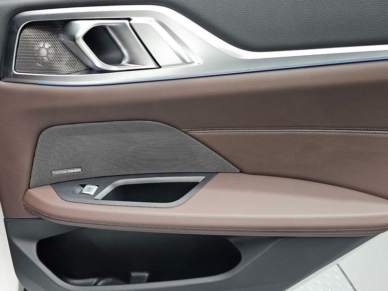 2024 BMW i4 eDrive40 M Sports Pro photo 25