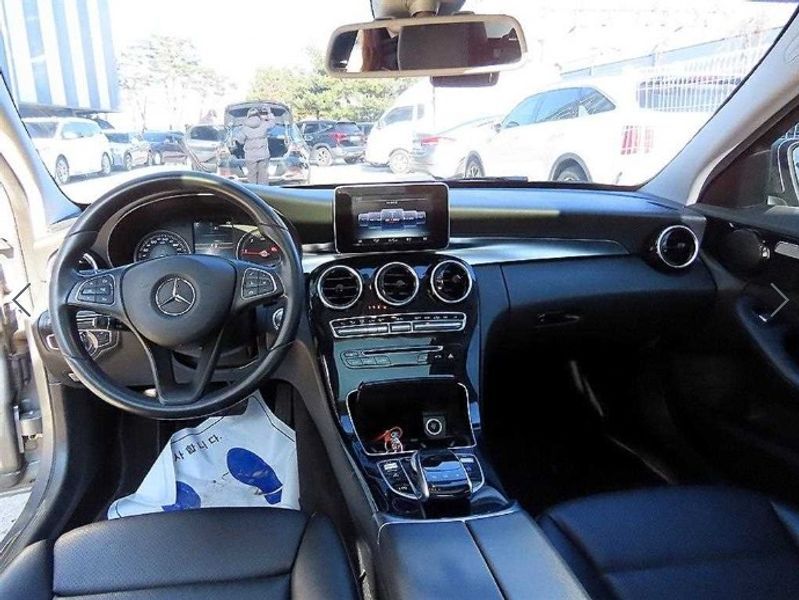 2016 Mercedes-Benz C-Class C200 d photo 7
