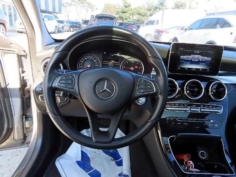 2016 Mercedes-Benz C-Class C200 d photo 8