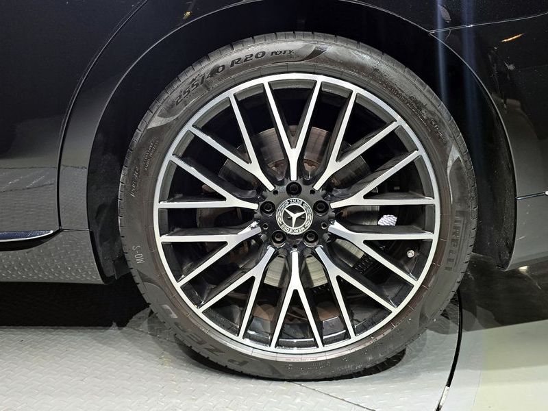 2022 Mercedes-Benz S-Class S580L 4MATIC photo 21