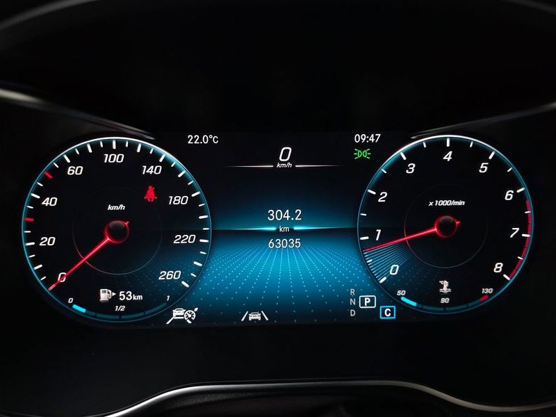 2021 Mercedes-Benz C-Class GLC300 4MATIC Premium photo 8