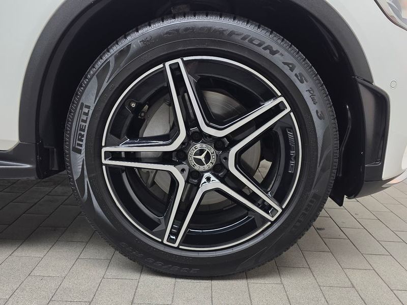 2021 Mercedes-Benz C-Class GLC300 4MATIC Premium photo 21