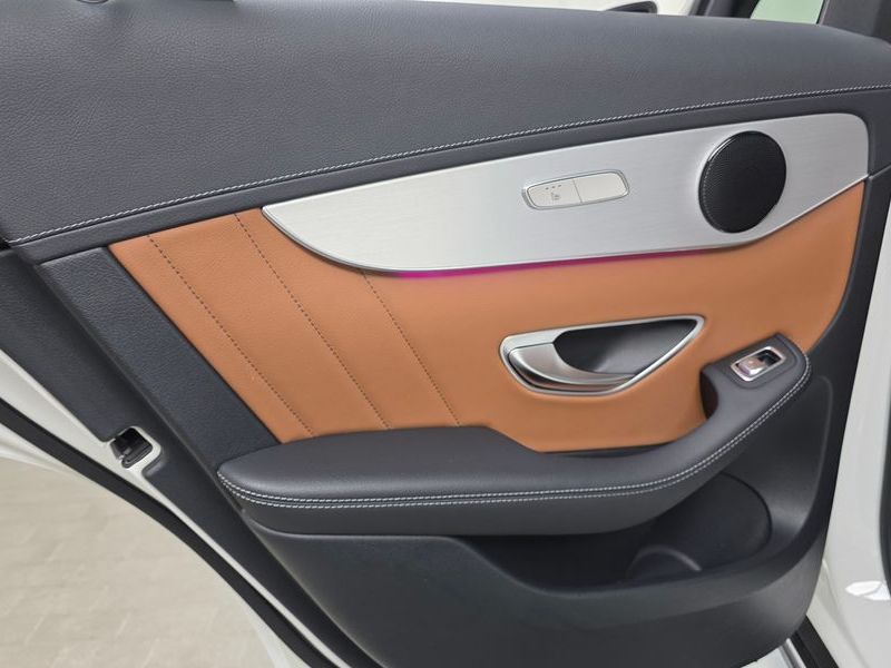2021 Mercedes-Benz C-Class GLC300 4MATIC Premium photo 25