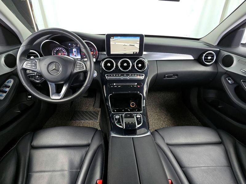 2018 Mercedes-Benz C-Class C220 d 4MATIC photo 7