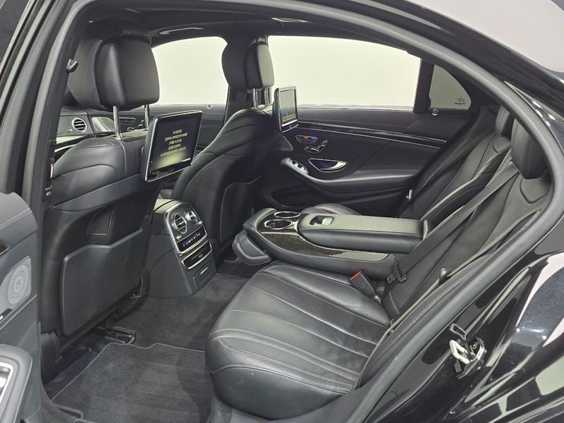 2015 Mercedes-Benz S-Class S400L 4MATIC photo 11